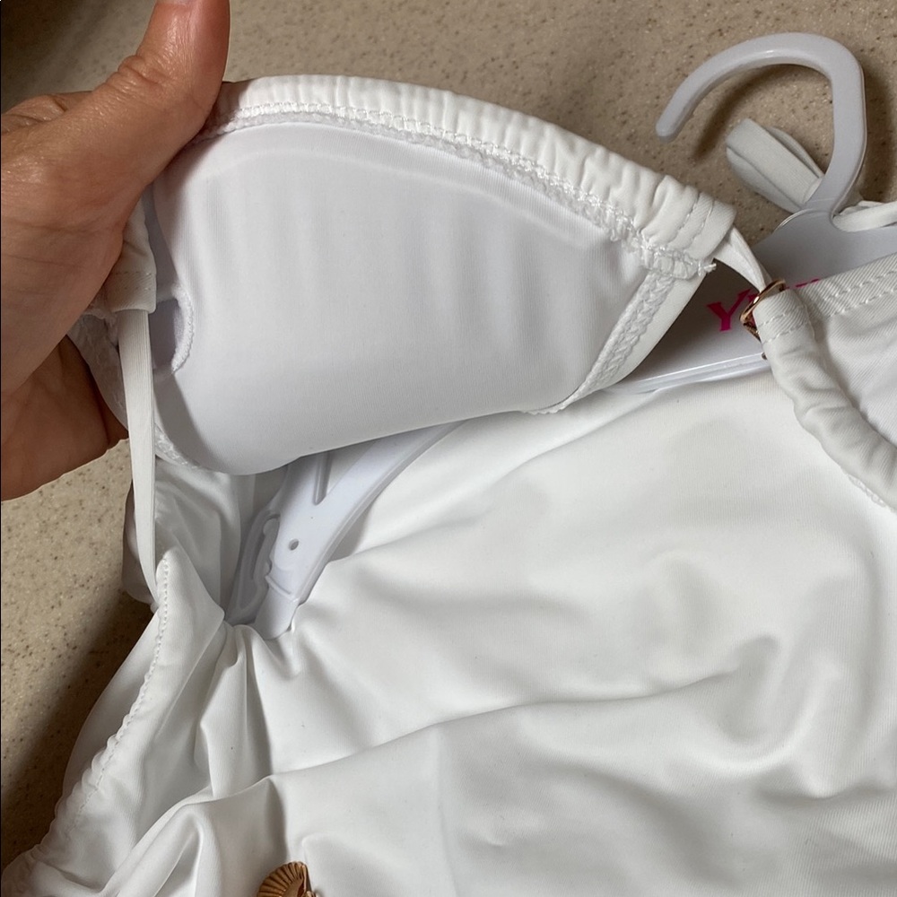YMI White Bikini set with Star Details - Picture 4 of 9